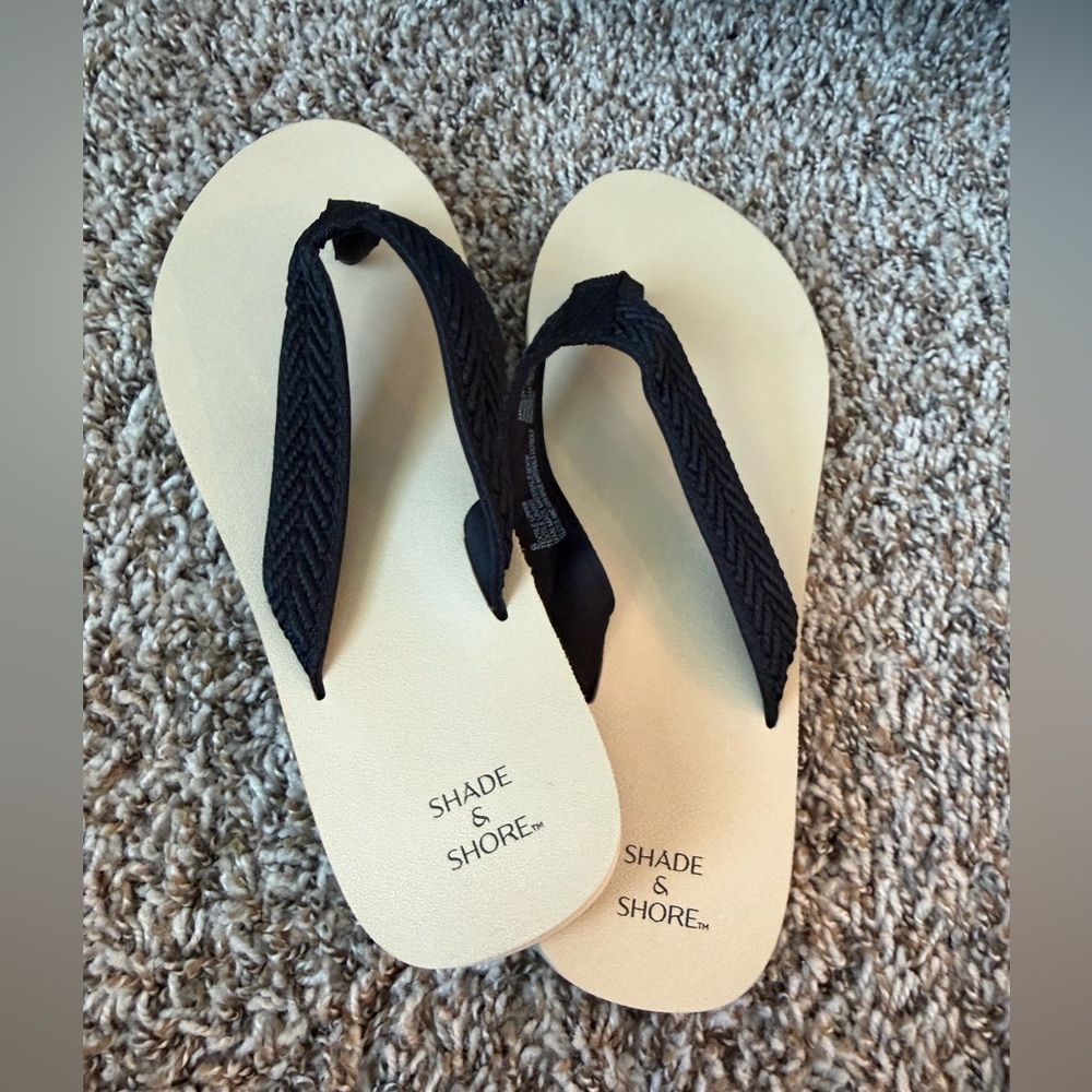 Shade & Shore Flip Flop Sandals